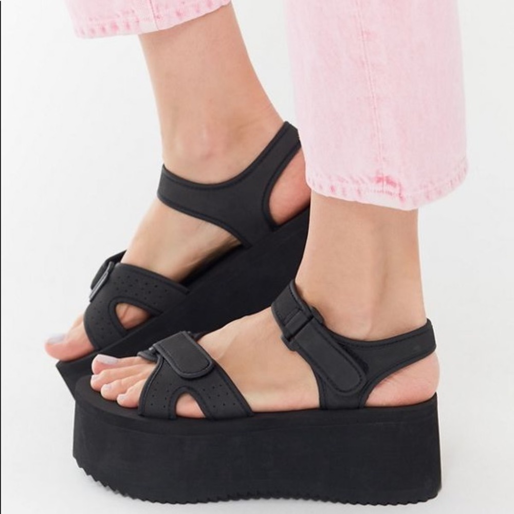 UO Alyssa EVA Platform Sandal